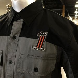 Harley-Davidson Shirts - Harley Davidson Men's Black and Gray Garage Shirt Harley-Davidson Shirts - Harley Davidson Men's Black and Gray Garage Shirt